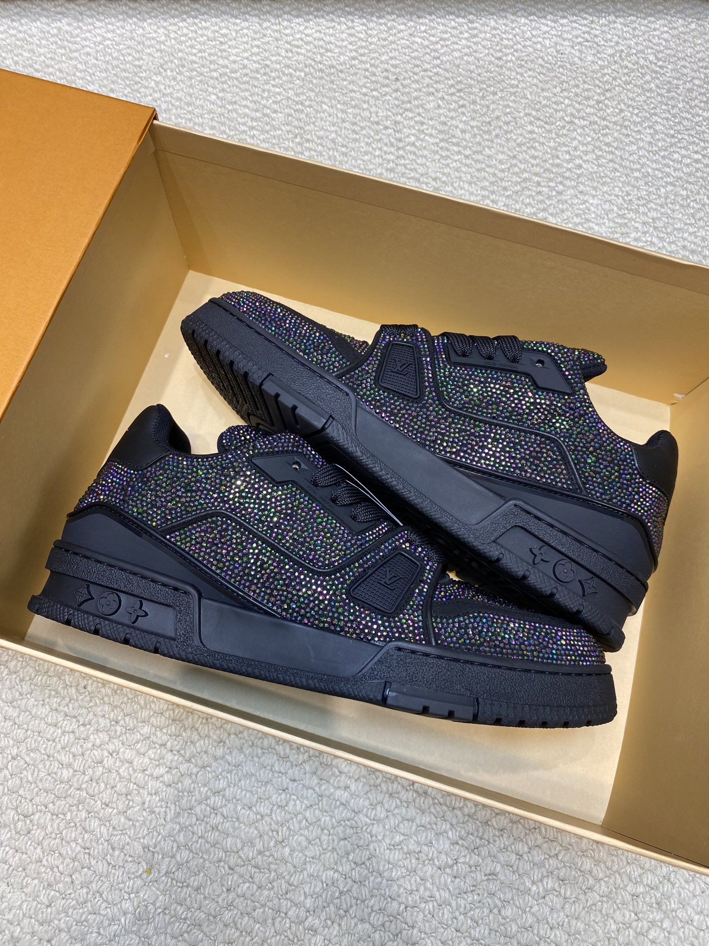 LV Trainer Black Rhinestones (5)